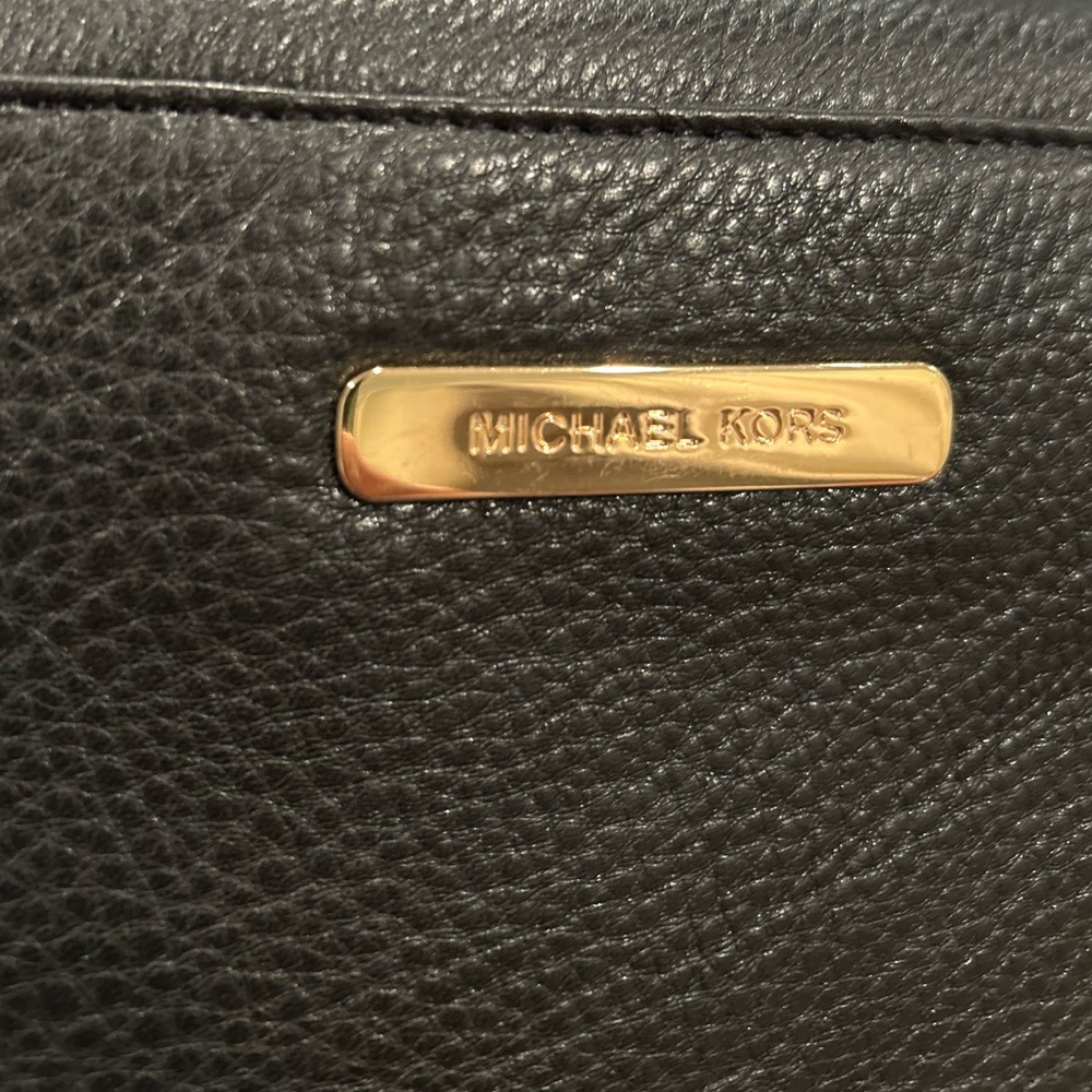 MICHAEL KORS BAG - Picture 2 of 3